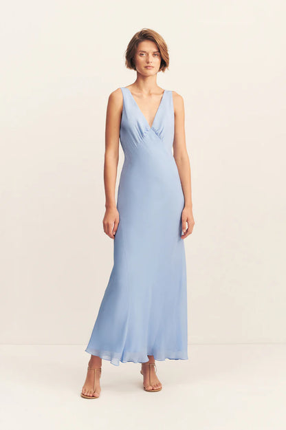 Aylah Plunged Maxi Dress - Vista Bue