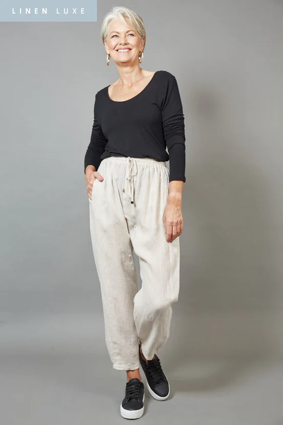 Everyday Essential: Studio Relaxed Pant | Darwin Boutique | Australian Tropical Fashion