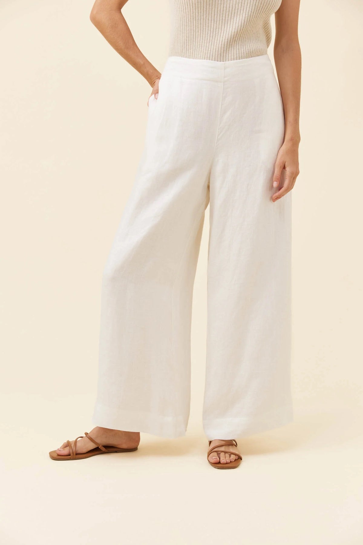 Isle of Mine Anita Pant - White