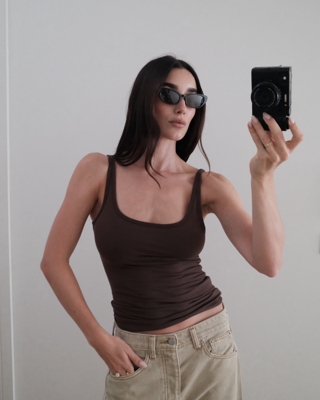 Essentials Tank - Espresso