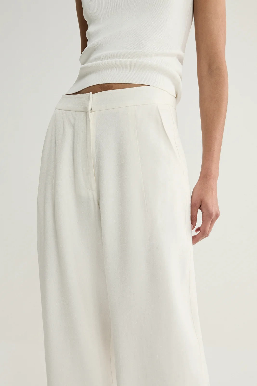 Elka Collective Tori Pant - White