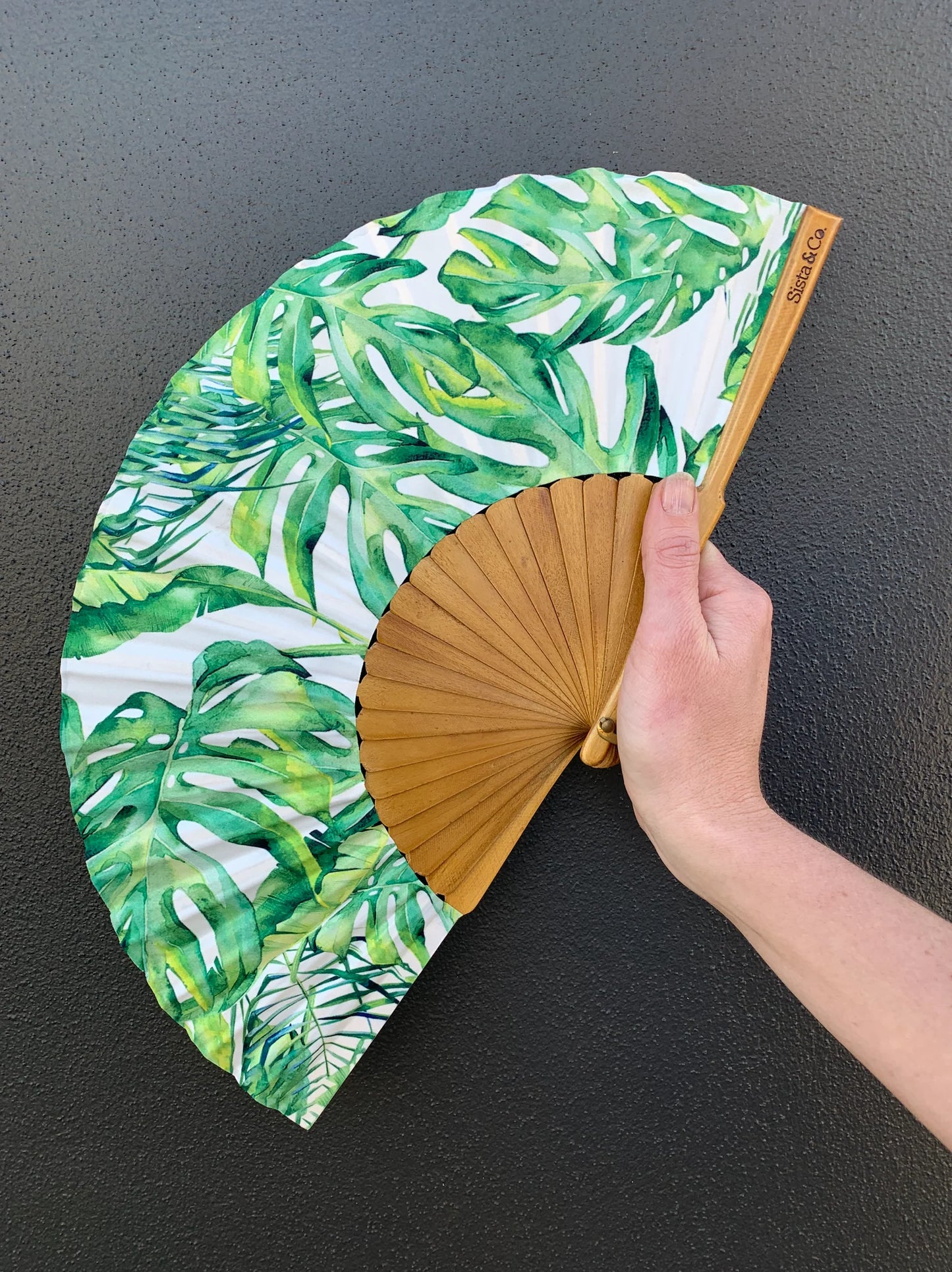 Sista & Co. - Hand Held Fans