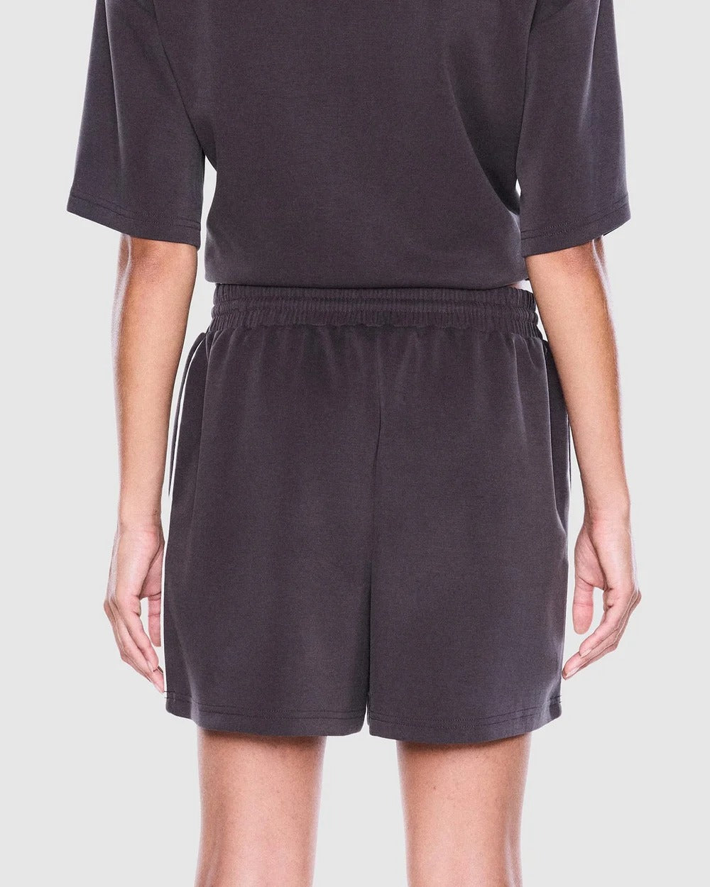 Ena Pelly Sana Relaxed Short