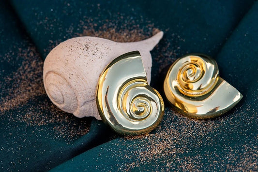 Annabelle Hardie Bahia de la Concha Earrings