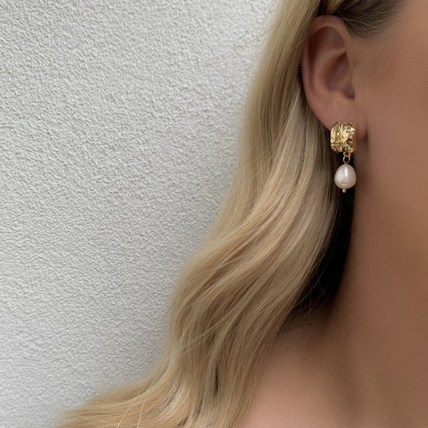 Camilla Pearl Earrings - Lulu & Daw - JT Luxe - earrings, jewellery, jt luxe - Lulu & Daw - Australian Fashion Boutique